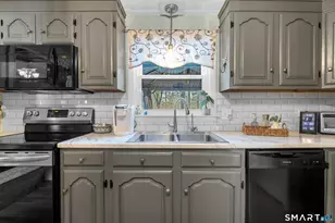 5 Vernon Rd, Enfield, CT 06082 - Photo 19