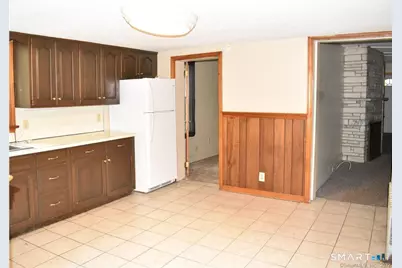 105 North Washington Street, Plainville, CT 06062 - Photo 9