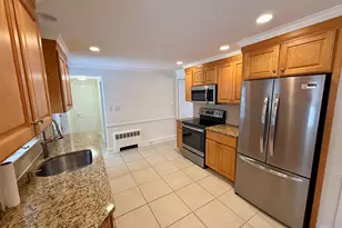 16 Killian Ave, Trumbull, CT 06611 - Photo 5