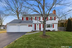 2 Farm Hill Rd, West Hartford, CT 06107 - Photo 33