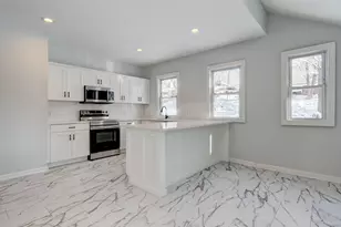 36 Bellevue St, Waterbury, CT 06704 - Photo 7