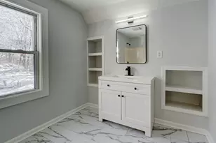 36 Bellevue St, Waterbury, CT 06704 - Photo 17