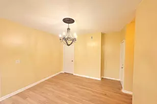 202 Bellevue St, Hartford, CT 06120 - Photo 7