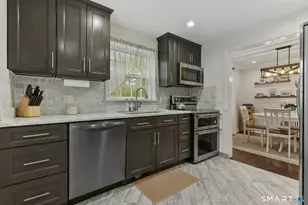 154 Knox Rd, Stamford, CT 06907 - Photo 9