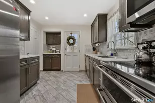 154 Knox Rd, Stamford, CT 06907 - Photo 11