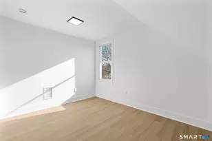 553 Birdseye St, Stratford, CT 06615 - Photo 33