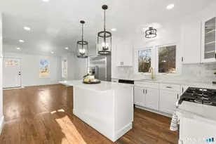 553 Birdseye St, Stratford, CT 06615 - Photo 13