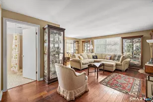 5695 Main St, Stratford, CT 06614 - Photo 13