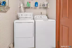 5695 Main St, Stratford, CT 06614 - Photo 19