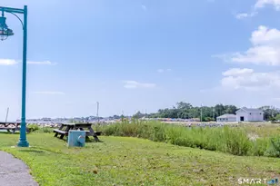 20 Amsterdam Ave, Bridgeport, CT 06606 - Photo 17