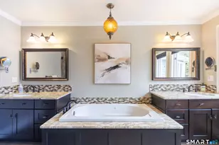 3 Crescent Ln, Trumbull, CT 06611 - Photo 19