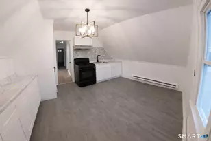 69 W Liberty St, Waterbury, CT 06706 - Photo 9