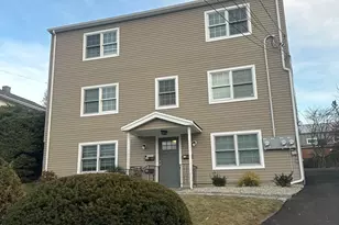 179 Longview Ave, Fairfield, CT 06824 - Photo 1