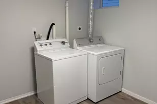 179 Longview Ave, Fairfield, CT 06824 - Photo 9