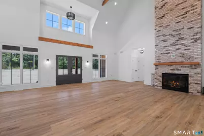 23-1 Heritage Road, East Lyme, CT 06333 - Photo 5