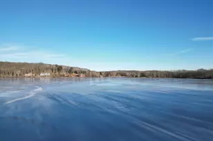 23-1 Heritage Rd, East Lyme, CT 06333 - Photo 11