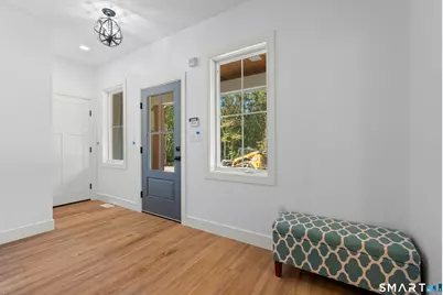 23-1 Heritage Road, East Lyme, CT 06333 - Photo 11