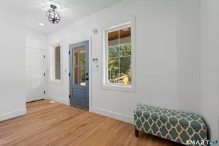 23-1 Heritage Rd, East Lyme, CT 06333 - Photo 11