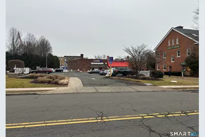 16 Brace Road, West Hartford, CT 06107 - Photo 17