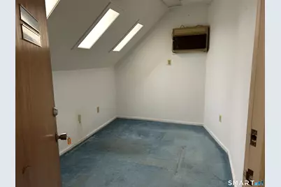 16 Brace Road, West Hartford, CT 06107 - Photo 15