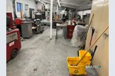 42 Gilbert Street, Derby, CT 06418 - Photo 9