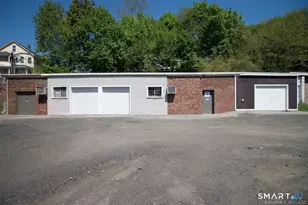 42 Gilbert St, Derby, CT 06418 - Photo 1