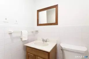 215 Fernwood Rd, Trumbull, CT 06611 - Photo 23