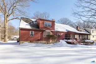 215 Fernwood Rd, Trumbull, CT 06611 - Photo 3