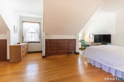 215 Fernwood Road, Trumbull, CT 06611 - Photo 19