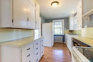 1841 Huntington Turnpike, Trumbull, CT 06611 - Photo 11
