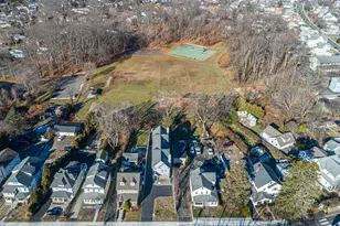 225 Flax Hill Rd, Norwalk, CT 06854 - Photo 31