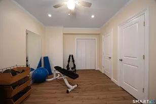 225 Flax Hill Rd, Norwalk, CT 06854 - Photo 27