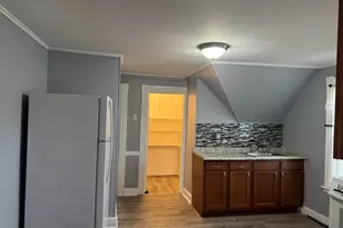 274 Orange St, Waterbury, CT 06704 - Photo 3