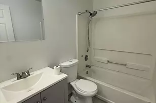 264 Scott Rd, Waterbury, CT 06705 - Photo 5