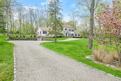 61 Bittersweet Lane, New Canaan, CT 06840 - Photo 3