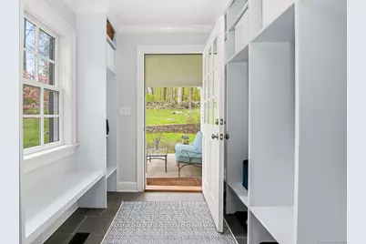 61 Bittersweet Lane, New Canaan, CT 06840 - Photo 15