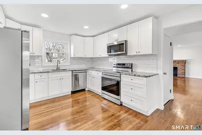 140 Shawmut Avenue, North Haven, CT 06473 - Photo 11