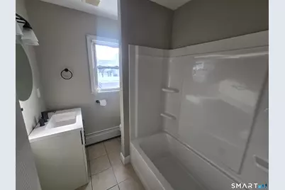 3 Myrtle Avenue, Danbury, CT 06810 - Photo 7