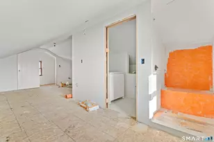 318 Grovers Ave, Bridgeport, CT 06605 - Photo 31