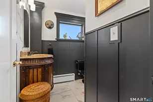 318 Grovers Ave, Bridgeport, CT 06605 - Photo 19