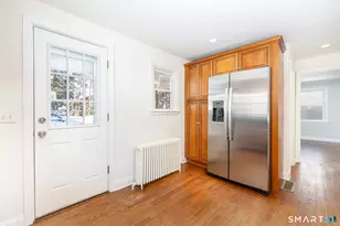 67 Robbins Rd, Berlin, CT 06037 - Photo 3