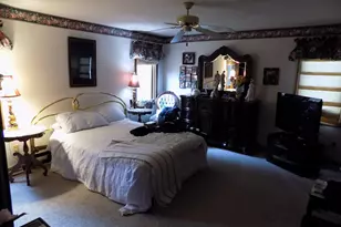 9-1/2 East Tomstead Rd, Simsbury, CT 06070 - Photo 13