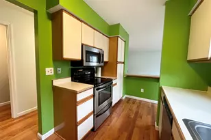 72 Staffordshire Commons Dr, Wallingford, CT 06492 - Photo 11