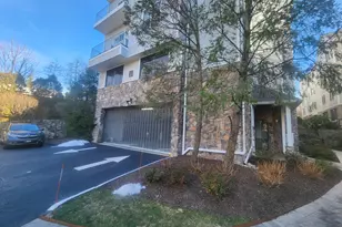 105 Richards Ave, Norwalk, CT 06854 - Photo 13
