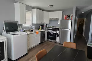 90 Bond St, Hartford, CT 06114 - Photo 5