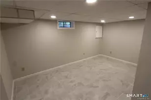 7 Bittersweet Ln, South Windsor, CT 06074 - Photo 7