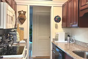 92 Mallard Dr, Avon, CT 06001 - Photo 17