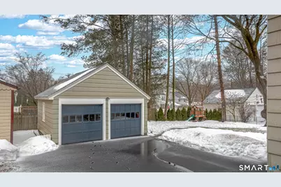 38 West End Avenue, New Britain, CT 06052 - Photo 3