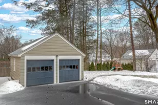 38 West End Ave, New Britain, CT 06052 - Photo 3