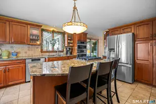 5 Cantlewood Dr, Somers, CT 06071 - Photo 7